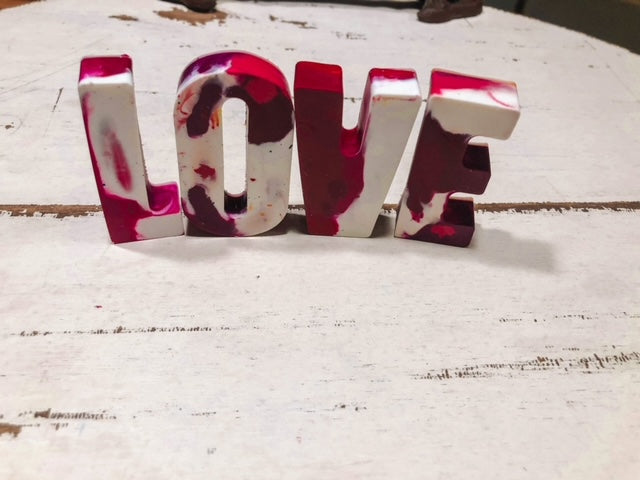 Valentine LOVE Crayon Set