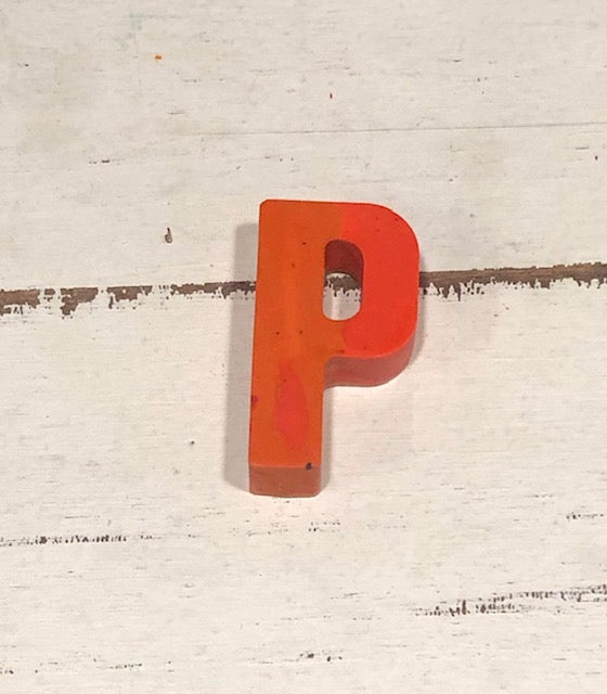 Letter Crayons (P)