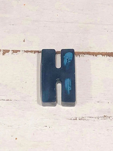 Letter Crayons (H)