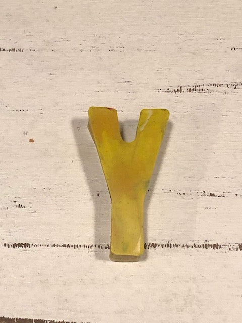 Letter Crayons (Y)